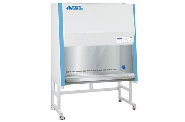 Clean Bench / PCR Workstation